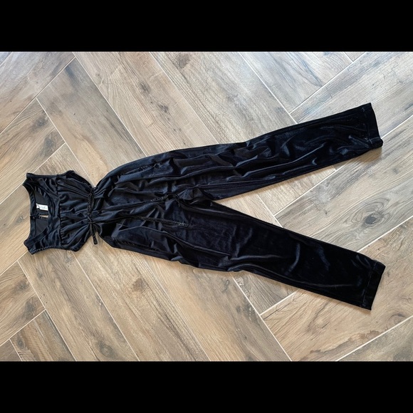 Cherokee pantsuit. - Picture 5 of 6